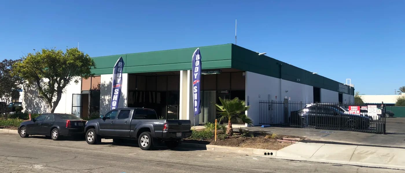 Advance Auto Body Facility Exterior